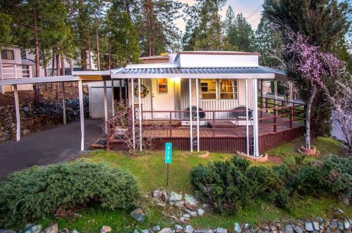 928 Pampas Dr, Grass Valley CA  95945-4154 exterior