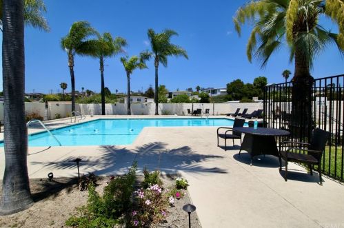 2003 Bayview Heights Dr, San Diego CA 92105-5500 exterior