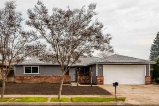4408 Prospect Ave, Fresno, CA 93722-4135