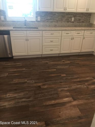 5140 Sandra Dr, Titusville, FL 32780-7176