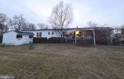 6013 Mockingbird Dr, Navy Sup Dpt, PA 17050-2077