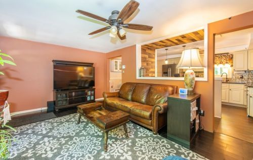 94 Fernwood Rd, Wantage NJ  07461-1013 exterior