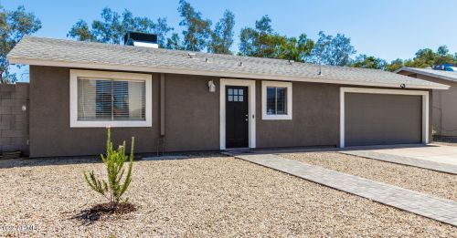 205 Country Club Way, Chandler, AZ 85226-4003