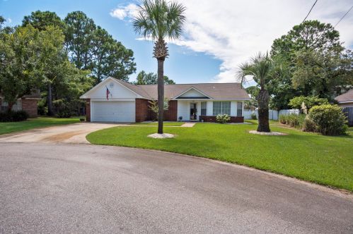76 Alex Ct, Destin, FL 32550-4664