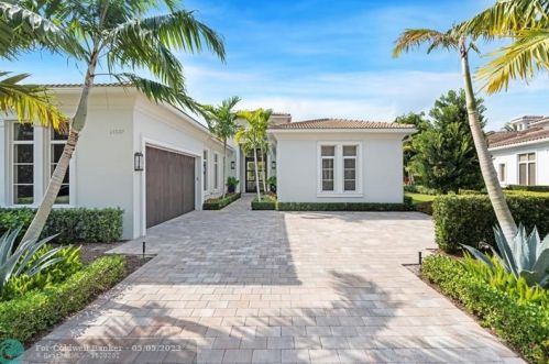 11537 Green Bayberry Dr, West Palm Beach, FL 33418-1514