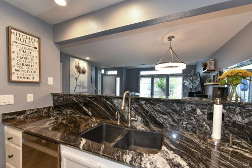 738 Jasmine Cir, Santa Rosa CA 95407-6780 exterior