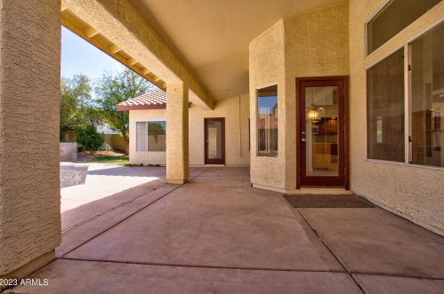 4632 Crocus Dr, Phoenix AZ 85032-5747 exterior