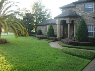 1011 Vista Rd, Longwood, FL 32750-4538