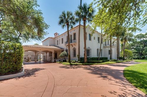 1005 Edgewater Dr, Orlando, FL 32804-6814