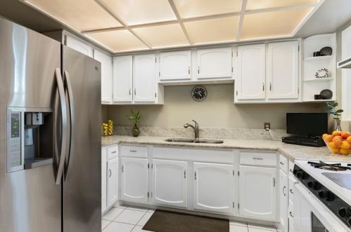 2634 220 St, Long Beach CA  90745-3013 exterior