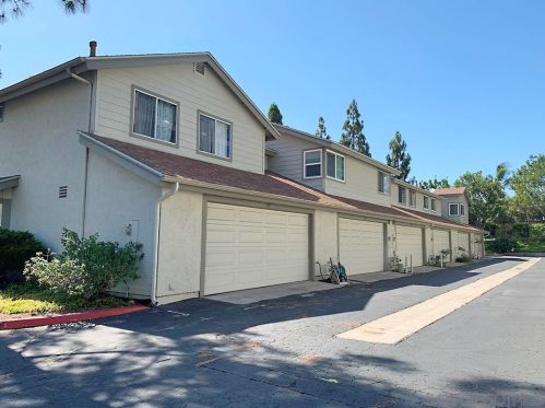 3219 Old Bridgeport Way, San Diego, CA 92111-7731