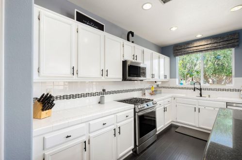 82556 Belfort Ct, Indio CA  92203-4044 exterior