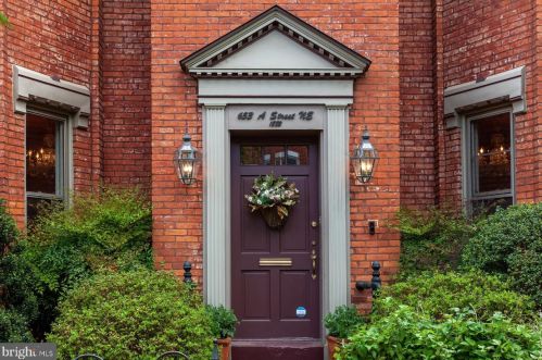 653 A St, Washington, DC 20003-1225