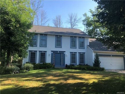 170 Radcliffe Dr, Amherst, NY 14068-1286