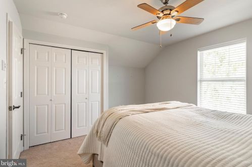 25 Summerlyn Dr, Ephrata PA  17522-9331 exterior