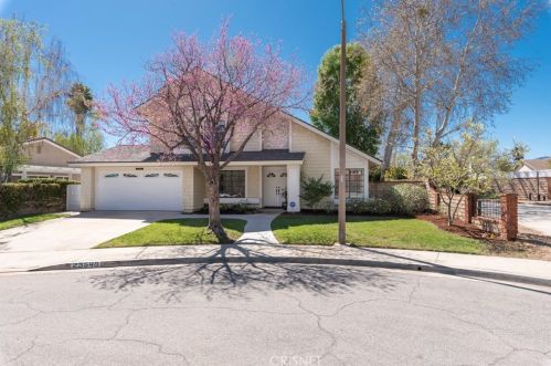 23548 Estrella Pl, Santa Clarita, CA 91355-2131