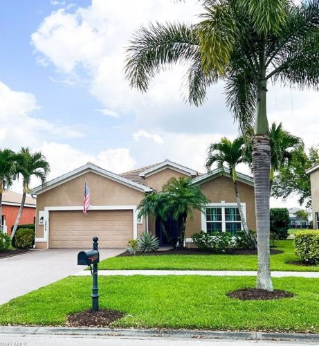 2659 Orange Grove Trl, Naples, FL 34120-7562