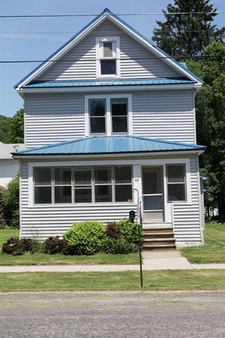 46 Avery Ave, Salamanca, NY 14779-1217