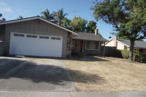 3312 Quesada Dr, San Jose, CA 95148-2138