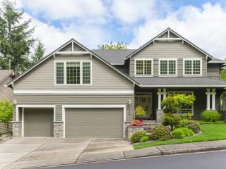 443 46th Dr, Damascus, OR 97080
