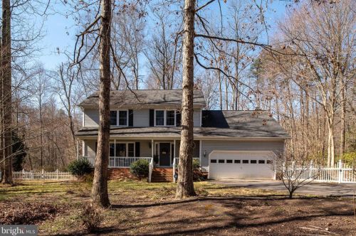 1813 Artillery Ridge Rd, Fredericksburg VA  22408-2502 exterior