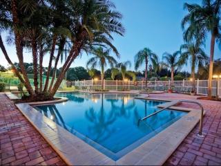 4701 88th Ave, Pinellas Park FL  33782-5726 exterior