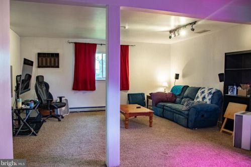 35 White Birch Ln, Etters, PA 17319-9793