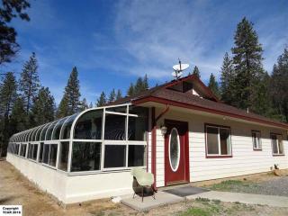 17553 Mount Elizabeth Dr, Sonora, CA 95370-9568