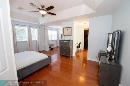 3511 145th Ave, Hollywood FL  33027-3726 exterior