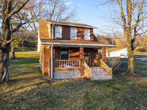 117 Mickey Ln, Latrobe, PA 15650-4225