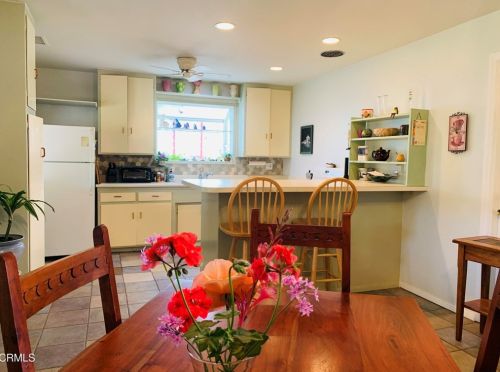 90 Rio Via, Oak View, CA 93022-9471