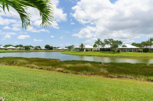 2143 Mayflower Dr, Palm City FL  34990-7536 exterior