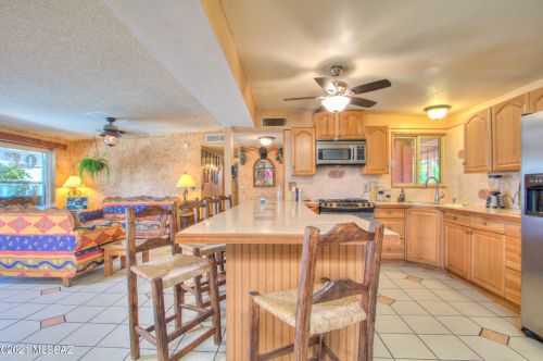 641 Cabot Dr, Tucson, AZ 85756-6510