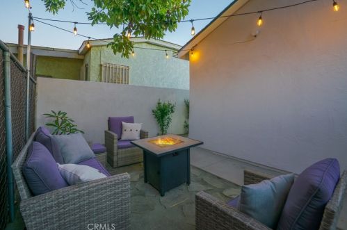 21322 Western Ave, Torrance CA  90501-2953 exterior