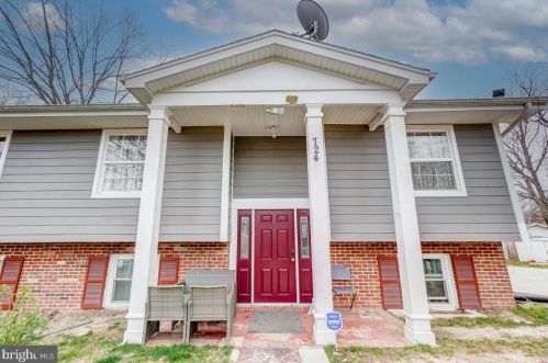 724 Sherwood Ln, Fredericksburg VA  22407-6914 exterior