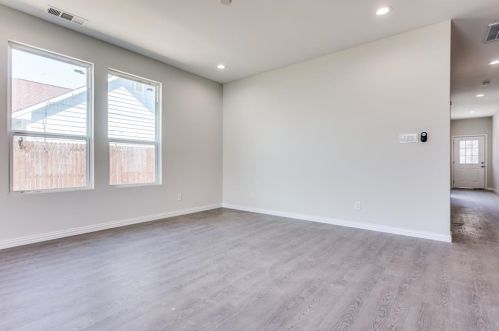 4343 Frank St, Dallas TX  75210-1236 exterior