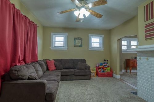 127 Glenmore Ave, Pittsburgh, PA 15229-1829