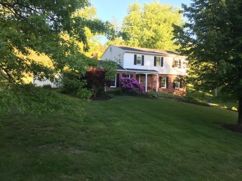 120 Evans Dr, Canonsburg, PA 15317-2704