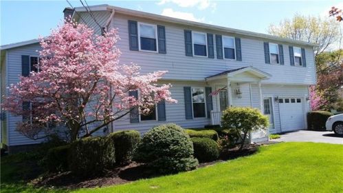 22 Livingston Blvd, Dansville, NY 14437-1126
