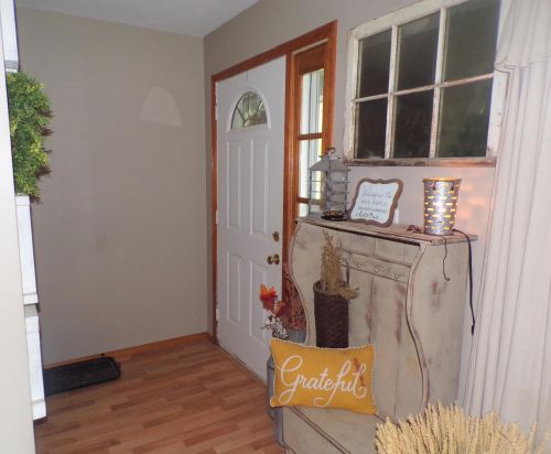 8 Willis Ct, Washington Ch OH  43160-1073 exterior