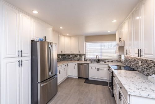 7301 Sunwood Way, Citrus Heights CA  95621-1869 exterior