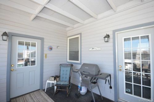 2000 Ramar Rd, Bullhead City AZ  86442-8336 exterior