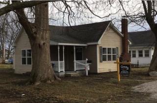 503 9th St, Sheridan, IN 46069-1429