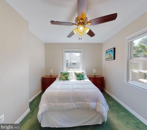 575 Winding Rd, Lansdale PA  19446-3446 exterior