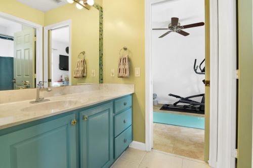 7219 Serrano Ter, Delray Beach FL  33446-2200 exterior