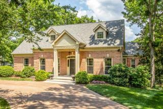 616 Royal Oaks Pl, Nashville, TN 37205-3833