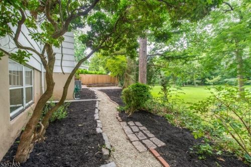 66 Ravine Ave, Nutley NJ  07110-2934 exterior