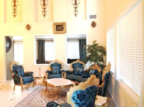 17226 Empress Oak Ct, Santa Clarita, CA 91387-6868