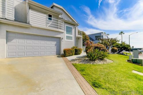 844 Cedros Ave, Solana Beach, CA 92075-1929