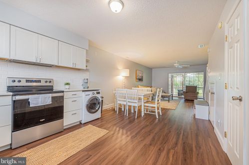 38174 Beachwood Ct, Frankford, DE 19945-4271